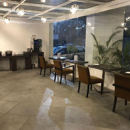 Jukaso Inn Pragati Maidan ニューデリー エクステリア 写真
