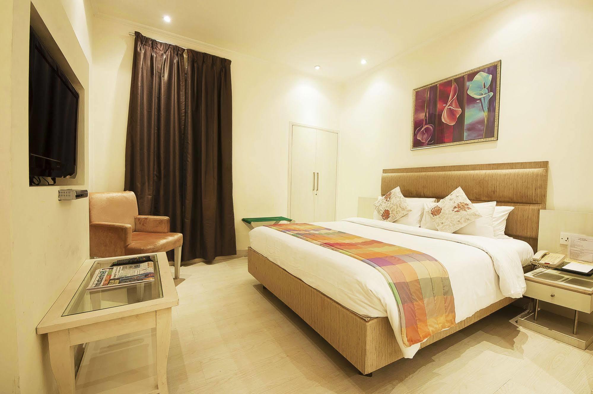 Jukaso Inn Pragati Maidan ニューデリー エクステリア 写真
