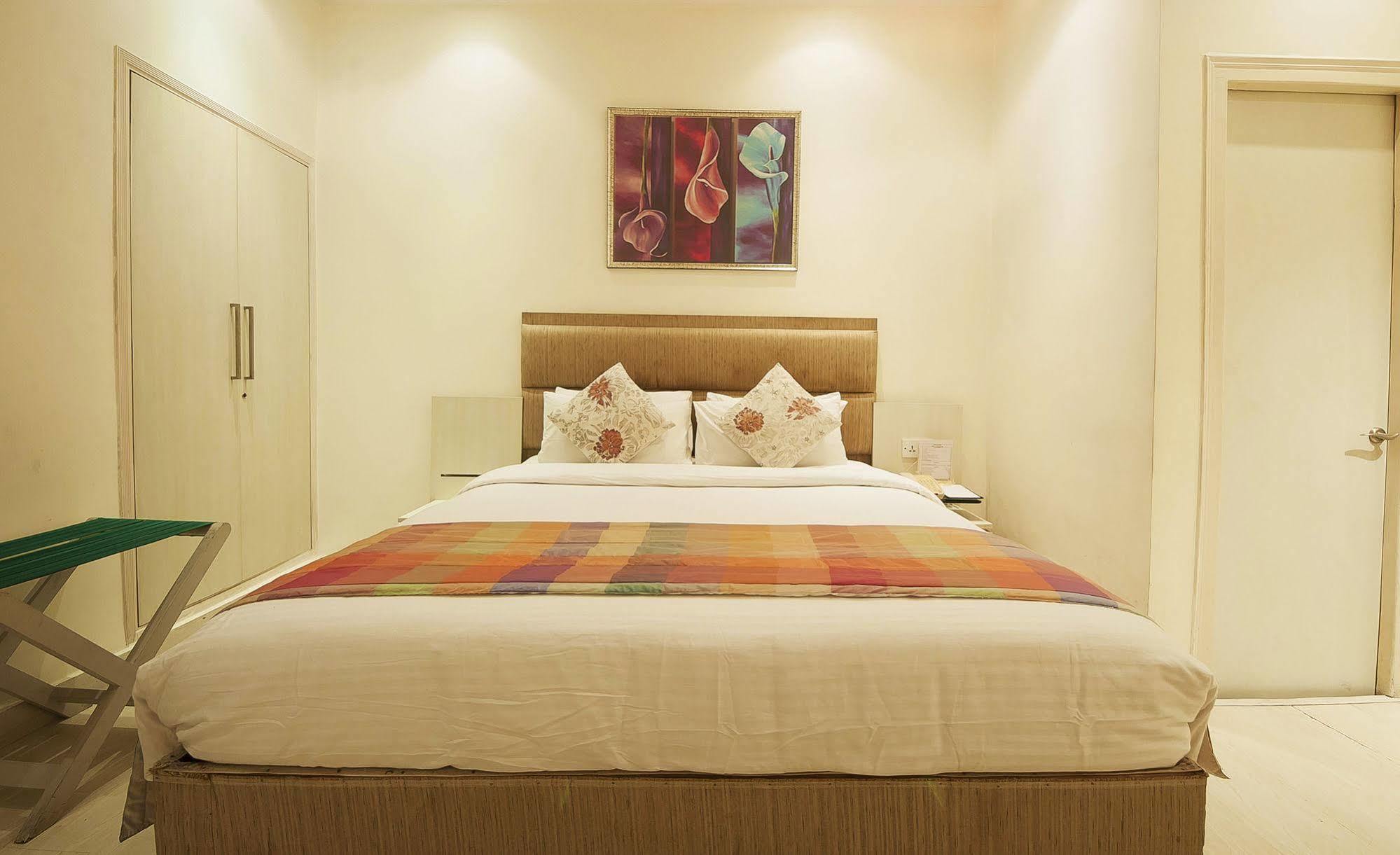 Jukaso Inn Pragati Maidan ニューデリー エクステリア 写真