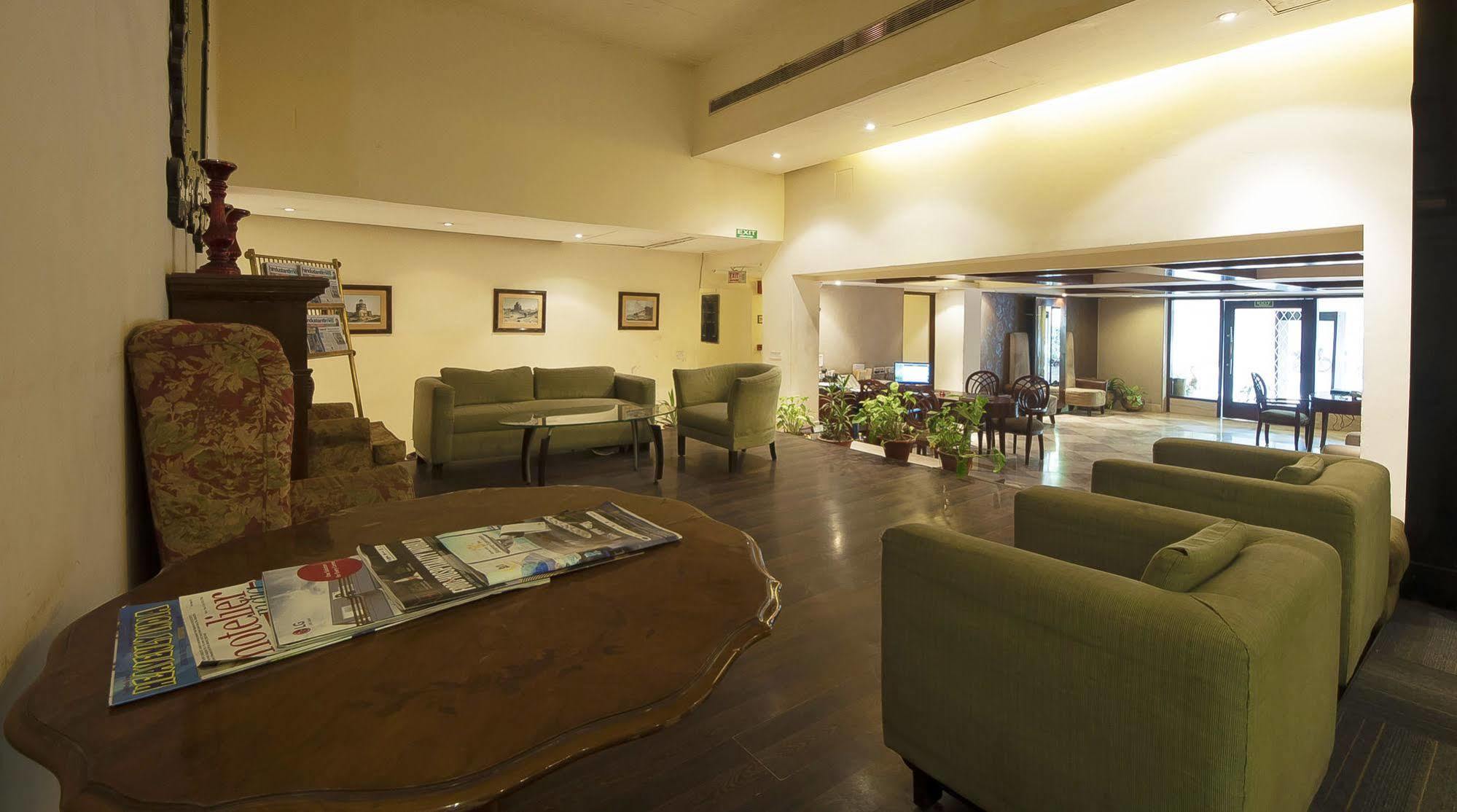 Jukaso Inn Pragati Maidan ニューデリー エクステリア 写真