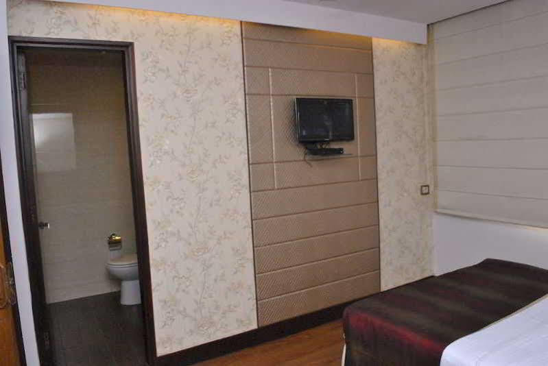 Jukaso Inn Pragati Maidan ニューデリー エクステリア 写真